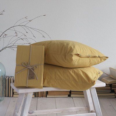 Комплект простирадло 240х260 з наволочками 50х70 (2шт.) LA MODNO STONEWASHED Golden Yellow 200389 фото